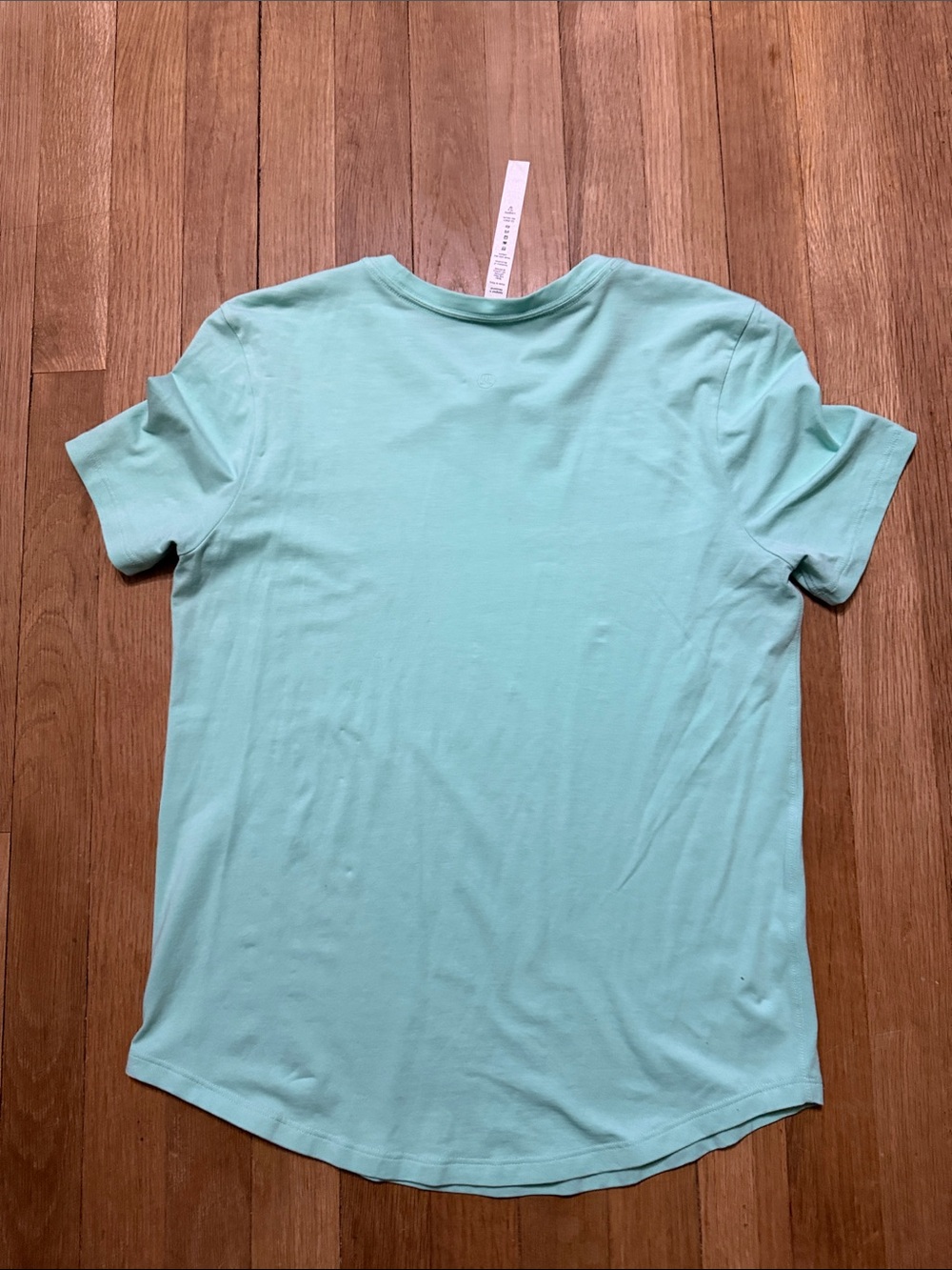 lululemon athletica Women's Short Sleeve Crew Tee in Light Aqua - Picture 2 of 2